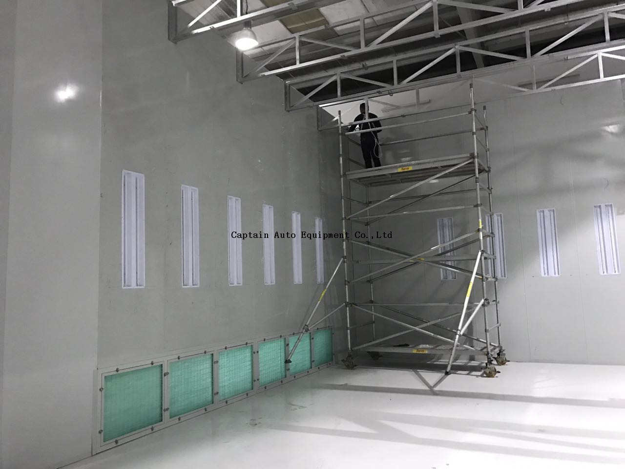 Промышленные распылительные кабинки